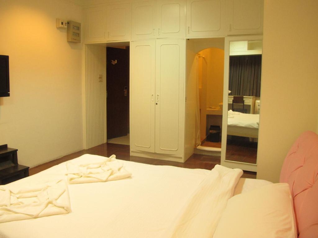 At One Inn Hualampong Bangkok Værelse billede