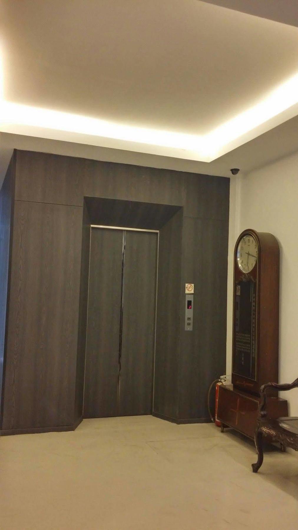At One Inn Hualampong Bangkok Eksteriør billede
