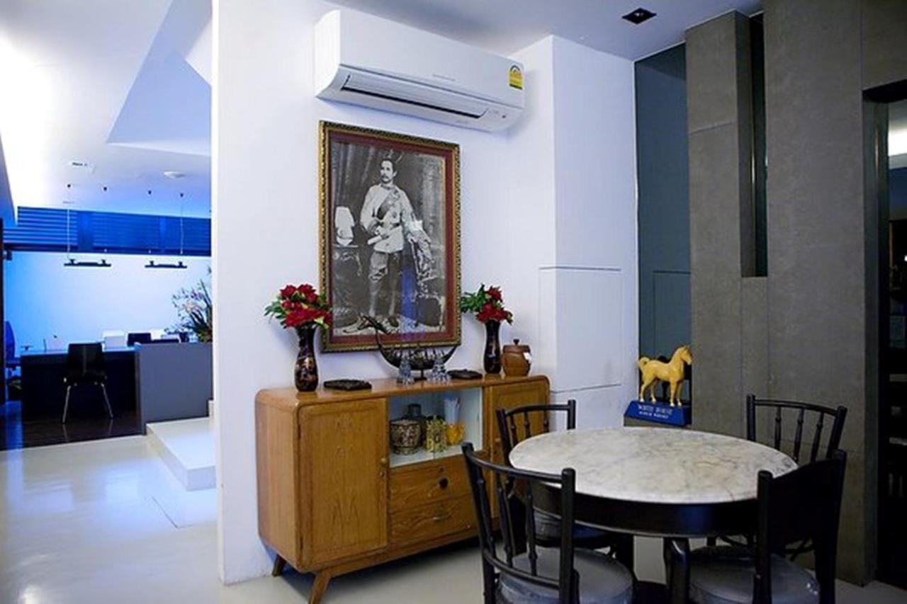 At One Inn Hualampong Bangkok Eksteriør billede